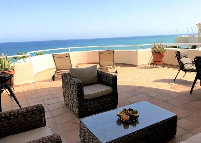 Penthouse Bermuda 9 Εστεπόνα