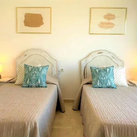 Penthouse Bermuda 9 * אסטפונה