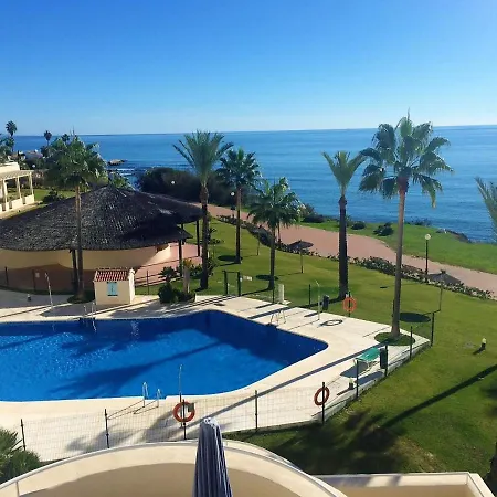 Penthouse Bermuda 9 *