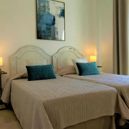 דירה Penthouse Bermuda 9 אסטפונה