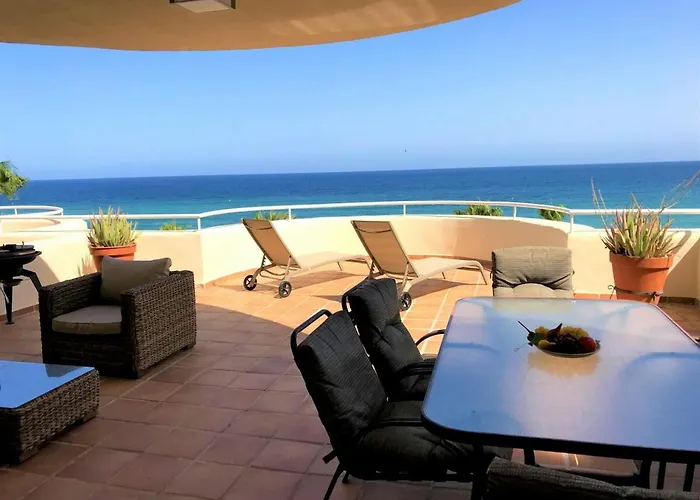 Penthouse Bermuda 9 Apartment